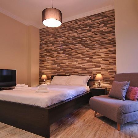 Studio 20 Патра Экстерьер фото